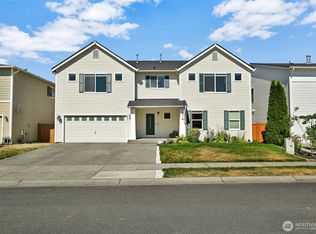 9311 179th St E, Puyallup, WA 98375