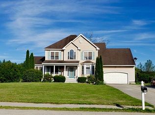 42 Hadley Rd, Pepperell, MA 01463