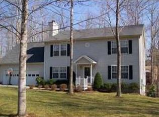 8 Albano Ct, Palmyra, VA 22963