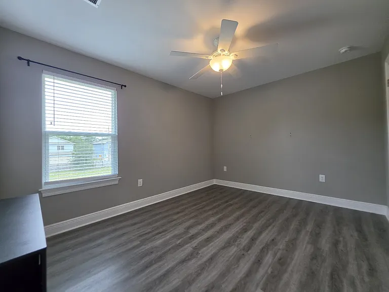 2331 Hadleigh Hills Ct — Photo 24