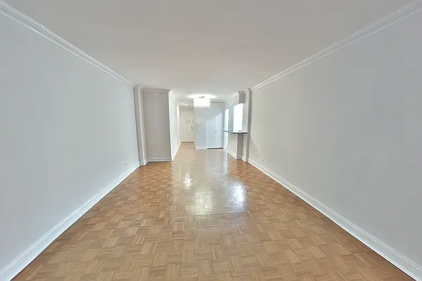 Rented by CitySites Real Estate Group | media 2