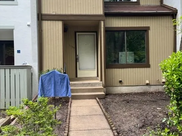 11730 Decade Ct, Reston, VA 20191