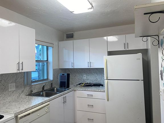 5th image of 205 Lake Dora Drive #205