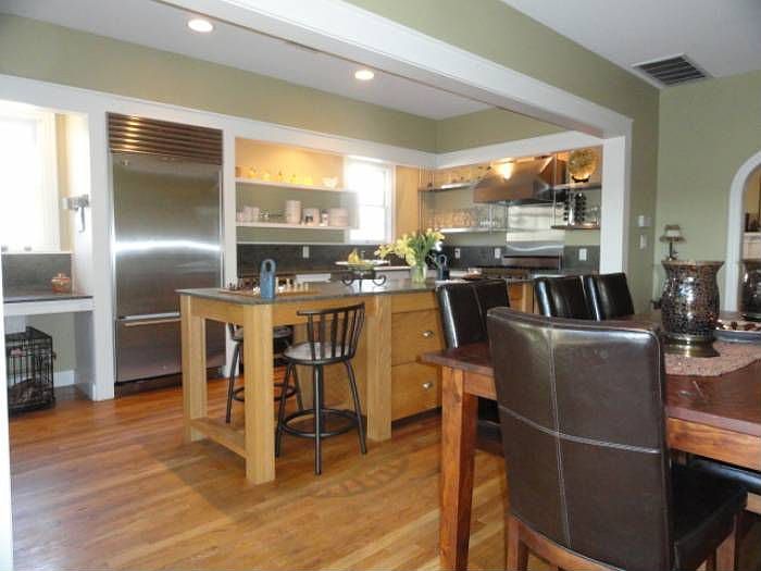 Kitchen/Dining