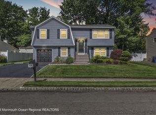 26 Croman Ct, Hazlet, NJ 07730