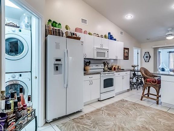 4th image of 6324 Bayhill Ln