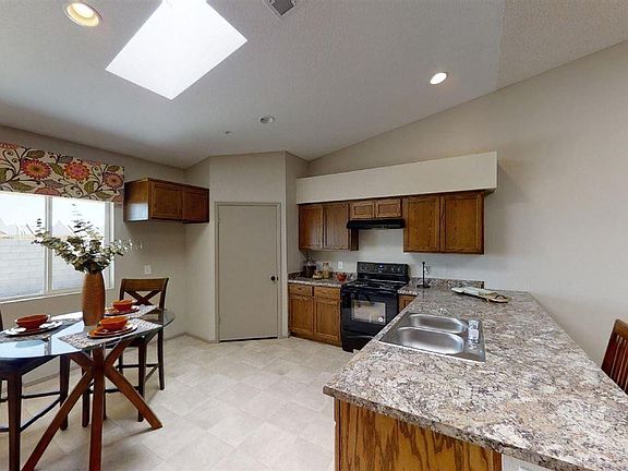5th image of 7379 E 38th Ln