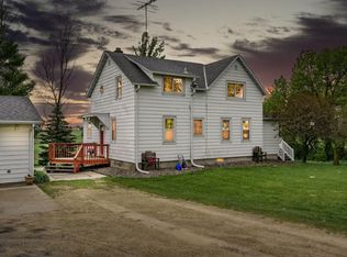 8025 230th St E, Faribault, MN 55021