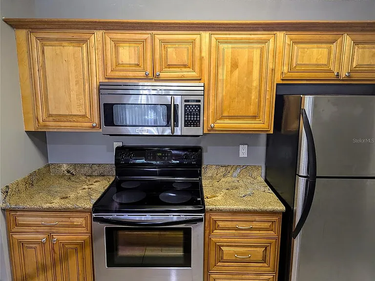 4211 Chatham Oak Ct #111 — Photo 6