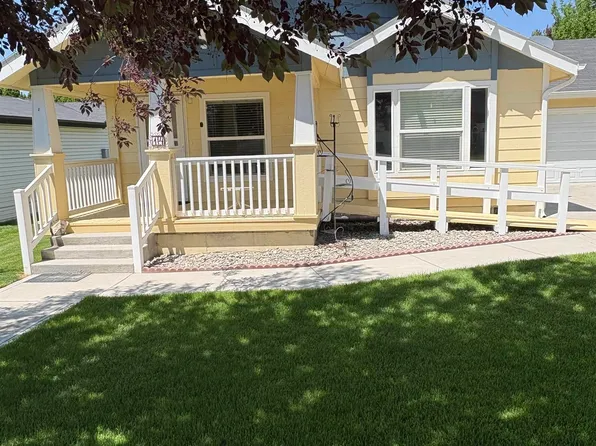 910 Moon Glo #14, Buhl, ID 83316