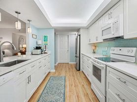 750 Egret Cir, Delray Beach, FL