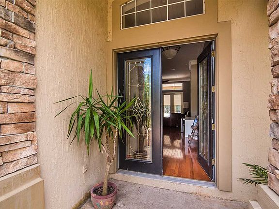 5th image of 1703 E Cobblestone Ln
