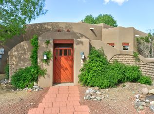 720 Sierra Vista Rd, Corrales, NM 87048
