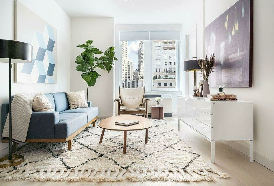 1st image of 20 Broad St #2011