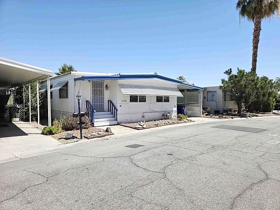 3rd image of 74 Oasis Dr N