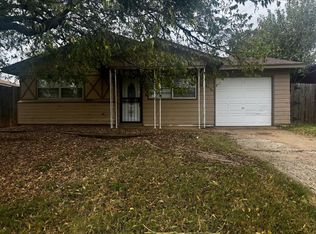 1504 Red Fox Rd, Wichita Falls, TX 76306