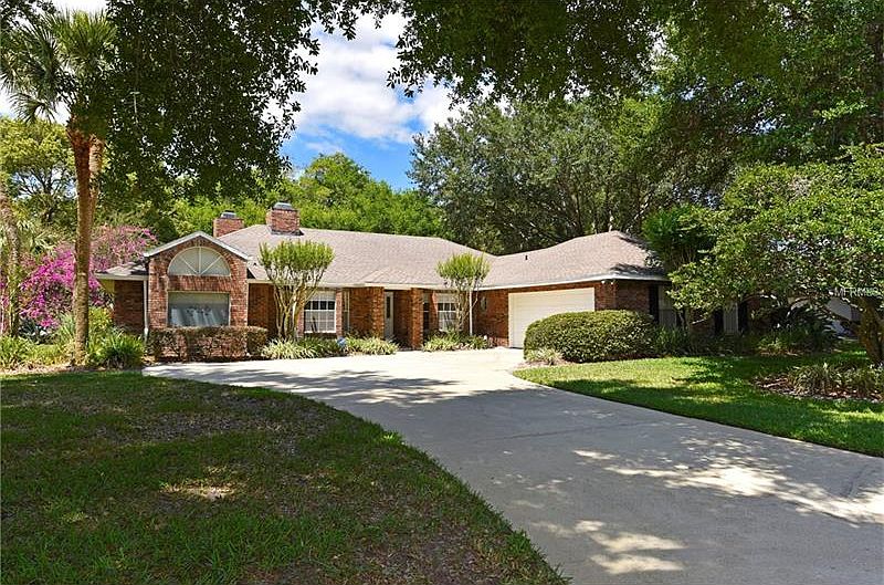 1st image of 1732 Woody Dr