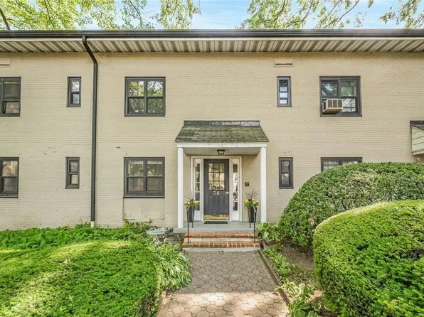36 Manchester Road #D-1, Eastchester, NY 10709
