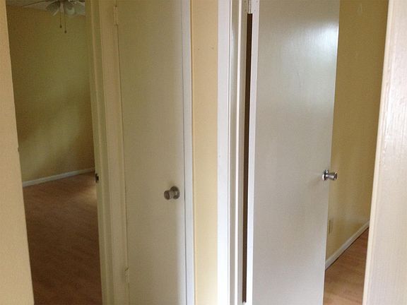 4th image of 1690 Hofheinz St APT B4