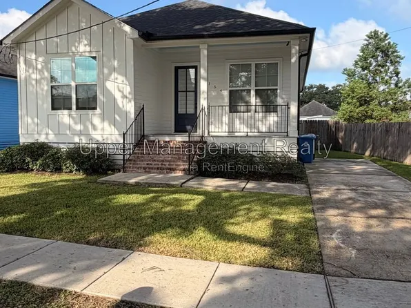 5154 Montegut Dr, New Orleans, LA 70126
