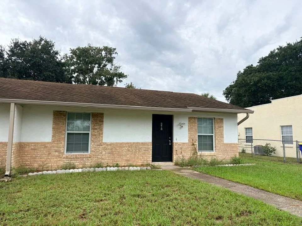 2312 Fern Palm Dr