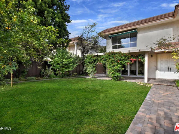 23767 Burbank Blvd, Woodland Hills, CA 91367