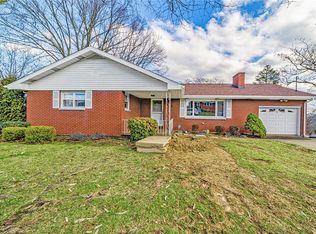 526 Millers Ln, Pittsburgh, PA 15239
