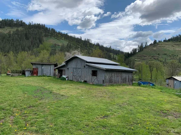 120 Three Bear Ln, Stites, ID 83552