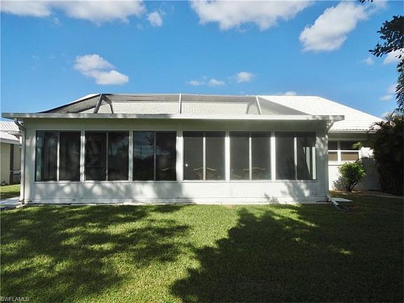 3rd image of 3760 Schefflera Dr