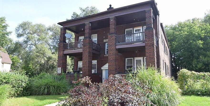 1st image of 2329 E 89th St #6