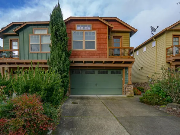 3726 NW 122nd St, Vancouver, WA 98685