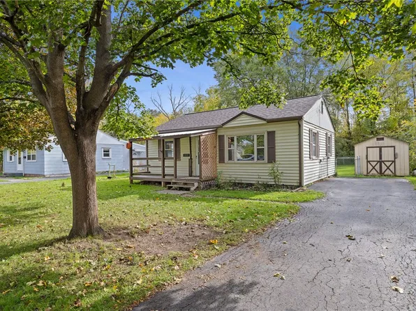 18 Seneca Rd, Seneca Falls, NY 13148