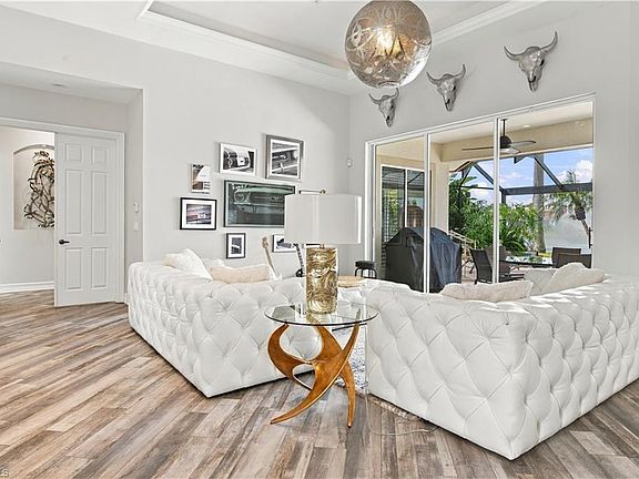 3rd image of 4995 Rustic Oaks CIR