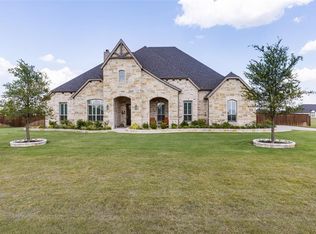 420 Reveille Run Rd, Waxahachie, TX 75167