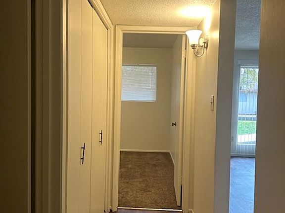 5th image of 2200 Courtleigh Dr APT B