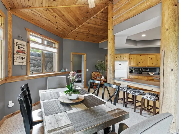 22165 Harlow Ave, Jordan, MN 55352