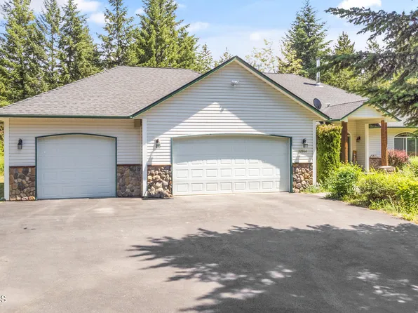 32864 N 10th Ave, Spirit Lake, ID 83869