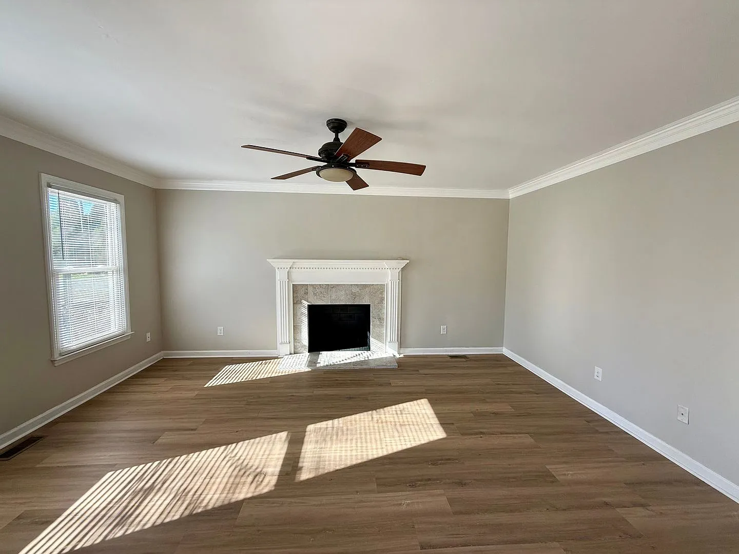 Three bedroom, 2 bath house in Elon — Photo 2