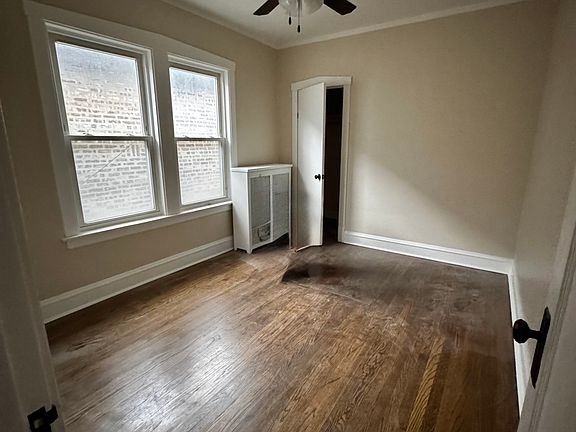 3rd image of 5544 W Schubert Ave #1