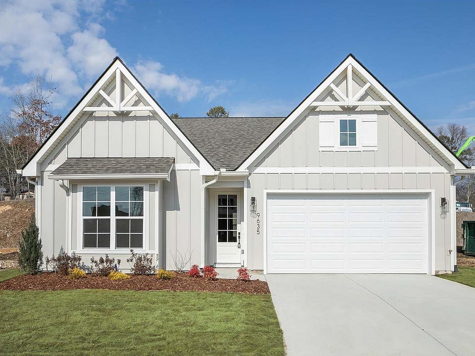 Similarly built Downing