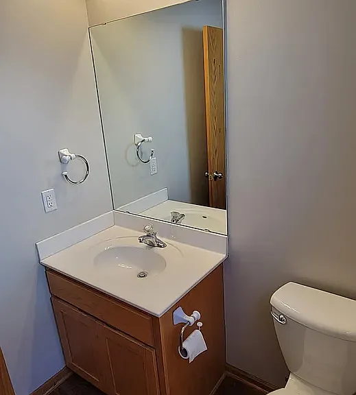 8559 Windsor Ln N — Photo 22