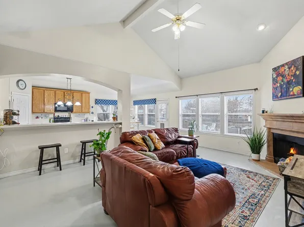 3509 Mustang Dr, Denton, TX 76210