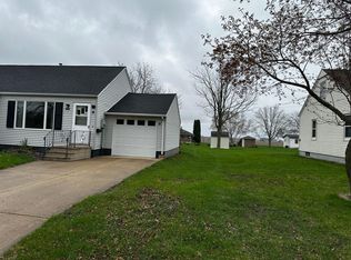 503 Kenzie St, Sherburn, MN 56171