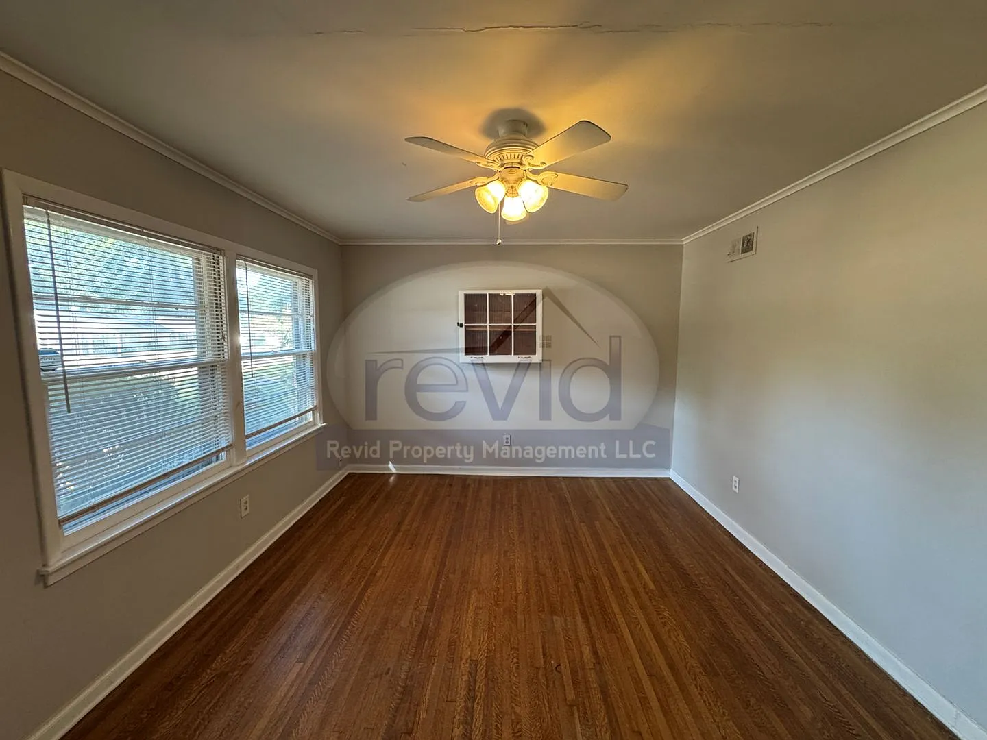 4870 Parkside Ave. — Photo 4