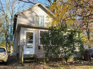 607 Shepard St, Lansing, MI 48912