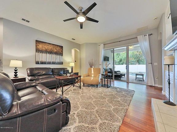 2nd image of 644 Grand Parke Dr