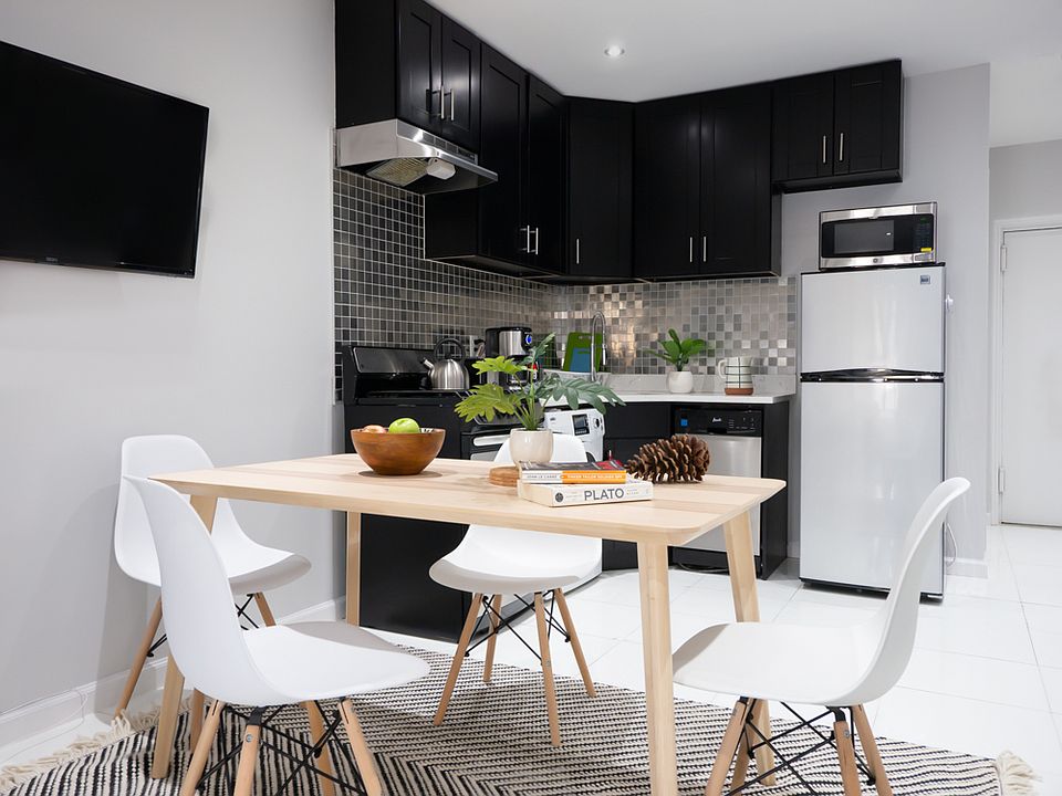1st image of 346 Manhattan Ave #6H