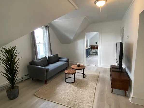 52 Bellevue Ave #3, Woonsocket, RI 02895