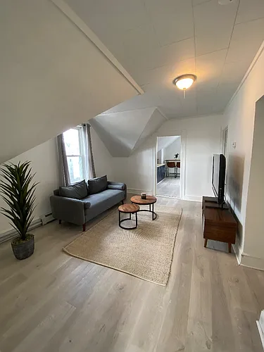 52 Bellevue Ave #3 Photo 1