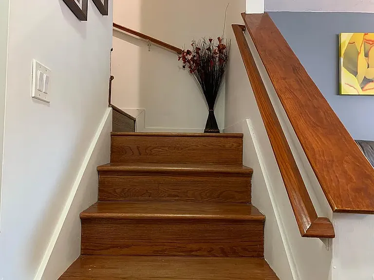 278 Manning St — Photo 5